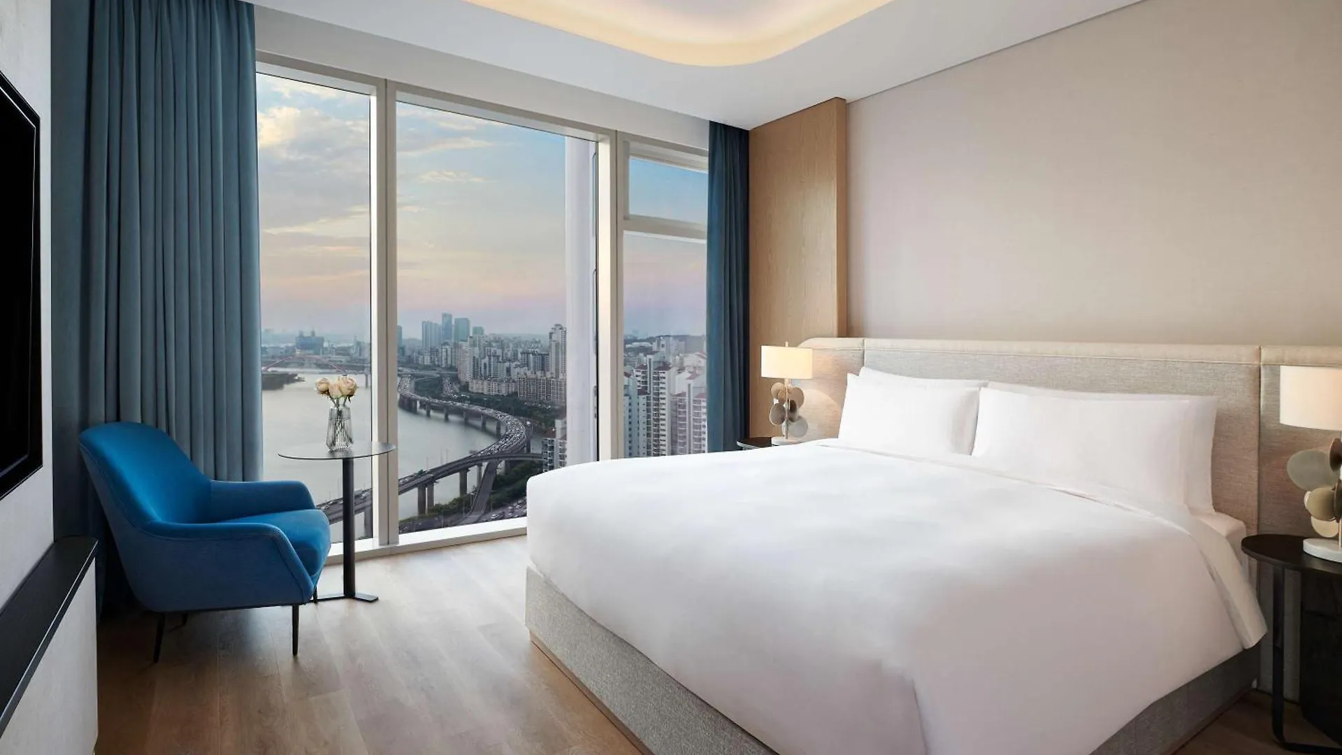 Naru Ambassador Hotel Seoul - Mgallery Collection